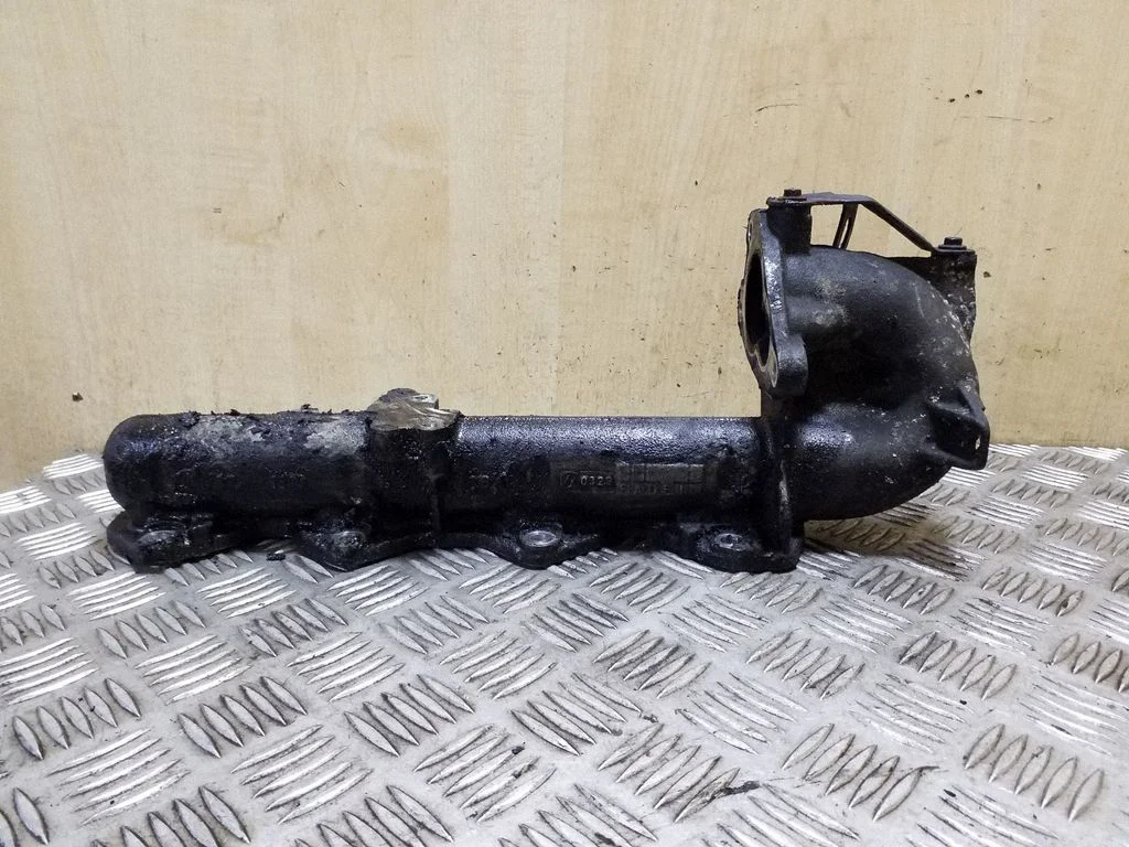 Intake manifold – Renault Trafic II (X83) (2001-2014)