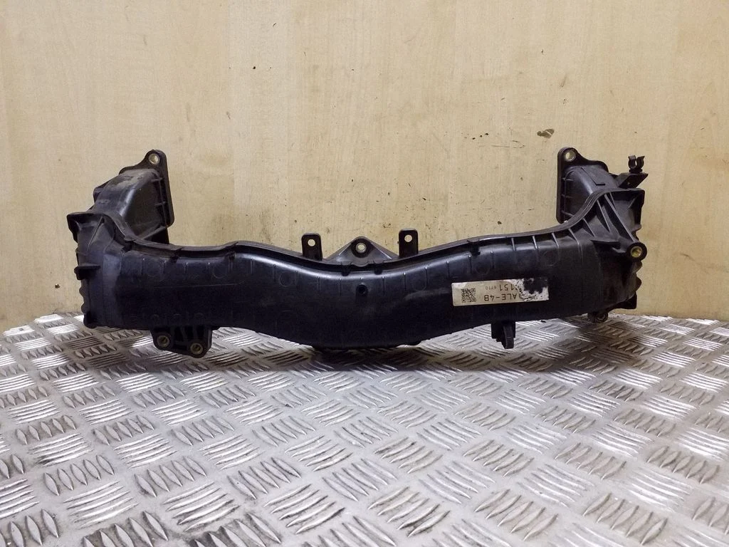 Intake manifold – Subaru Outback (2009-2014)