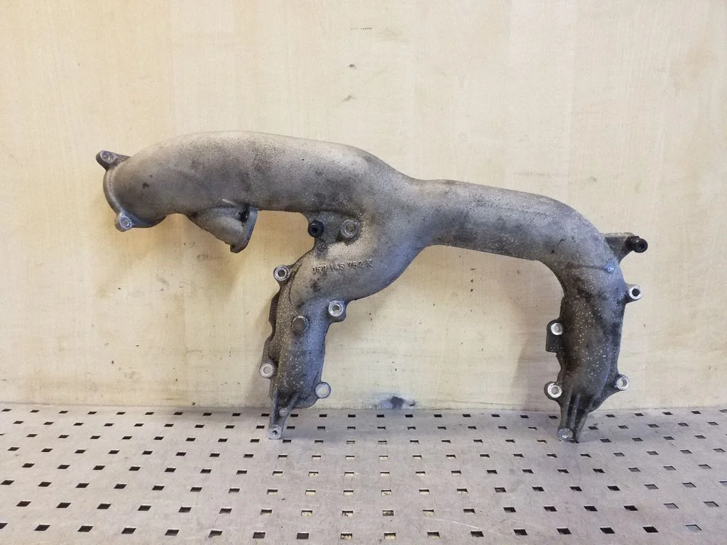 Intake manifold 059145762K