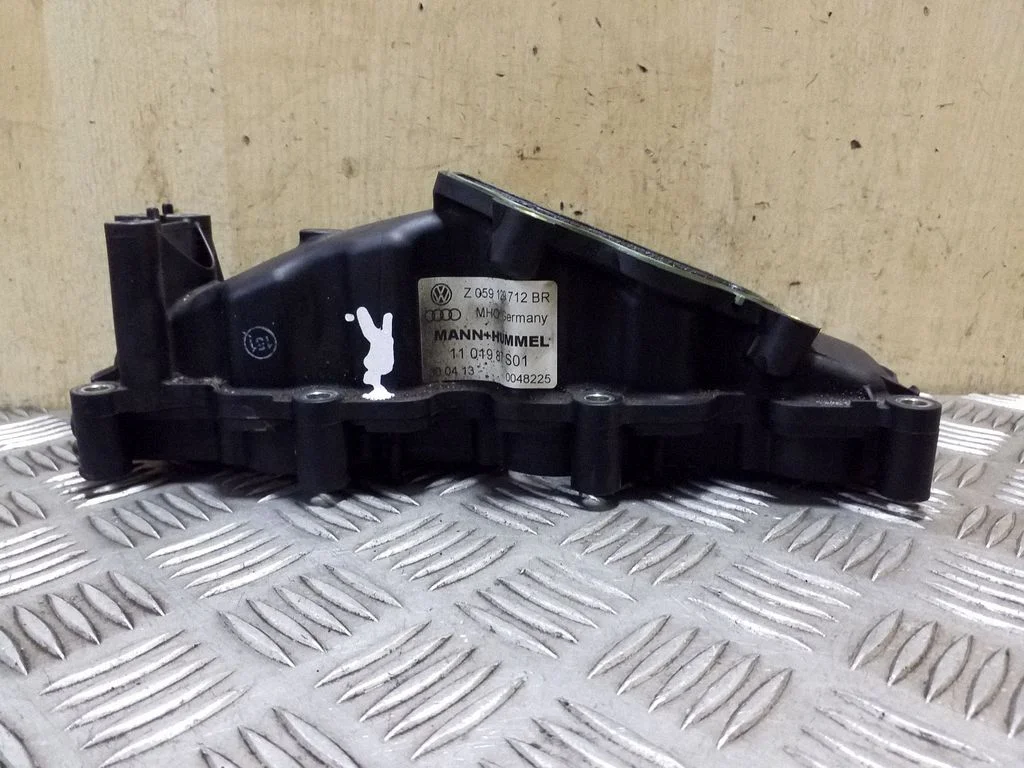 Intake manifold 059129712BR