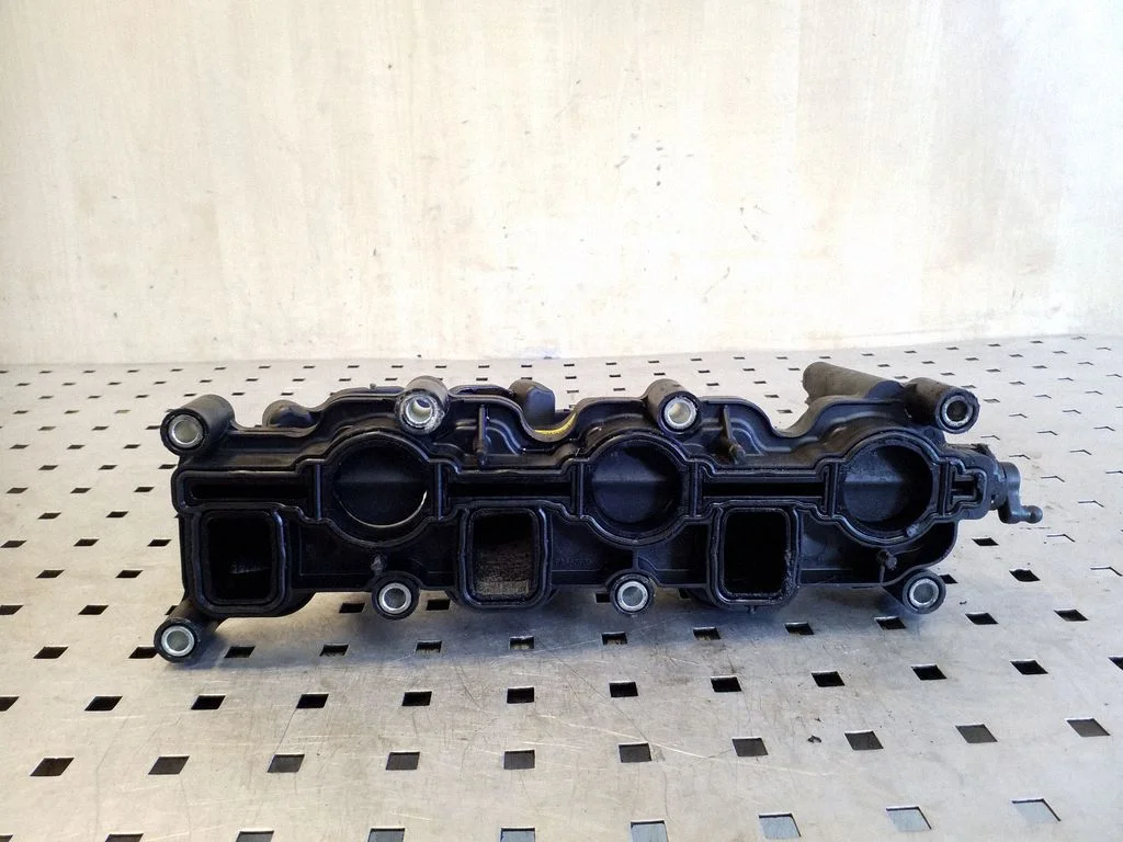 Intake manifold 059129711DC