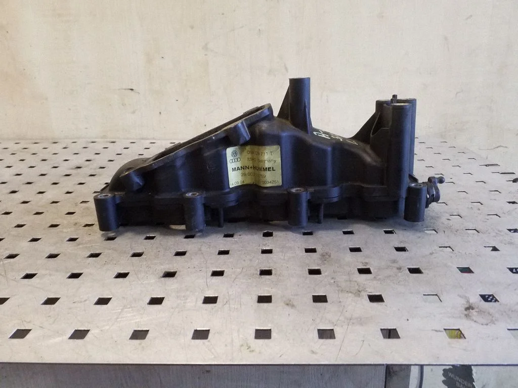 Intake manifold 059129711T – Audi A8 S8 D3 4E (2002-2009)