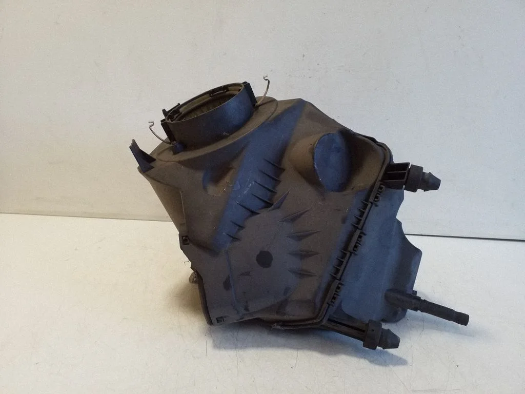 Air filter box – Audi A6 Allroad C6 (2006-2011)