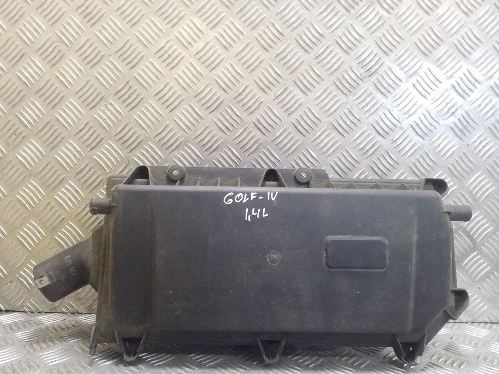 Air filter box 036129611AH