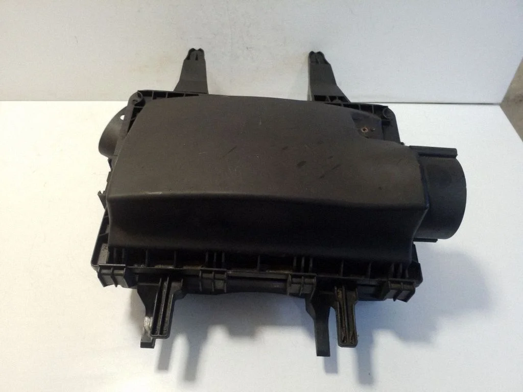 Air filter box A9065280206