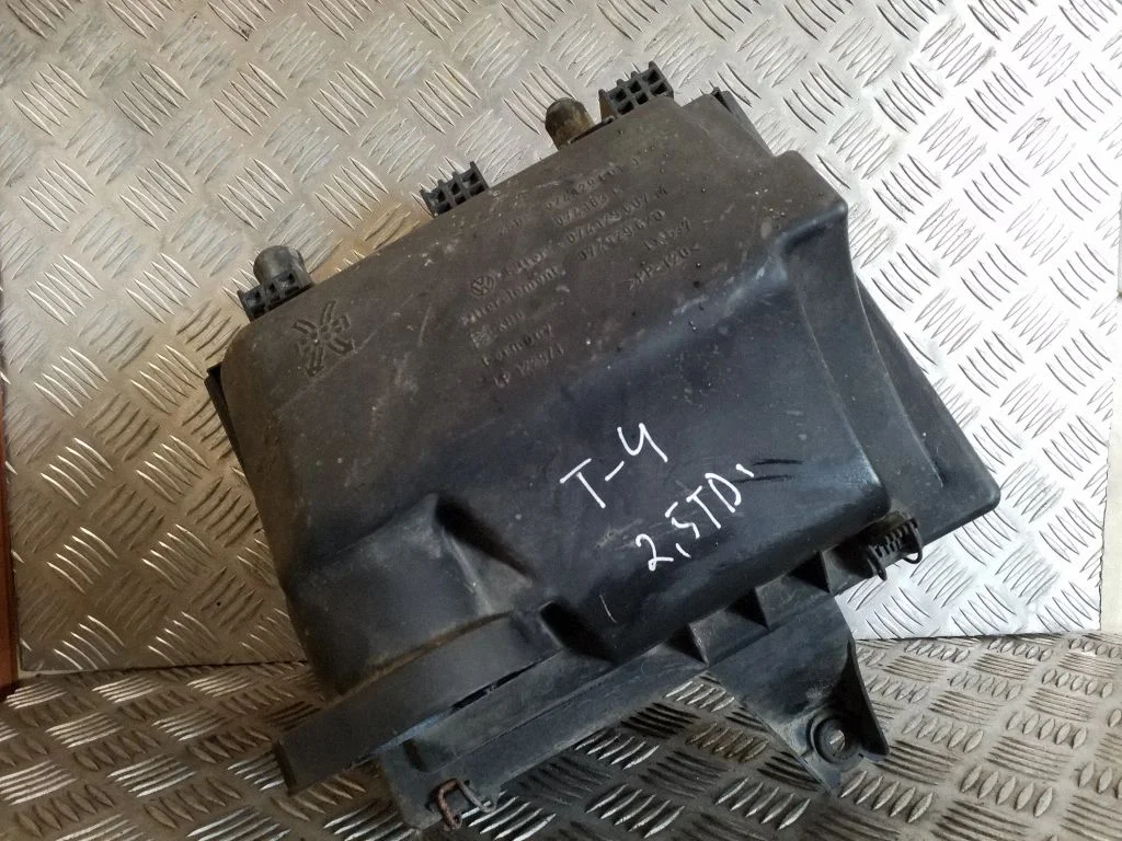 Air filter box 074129601J