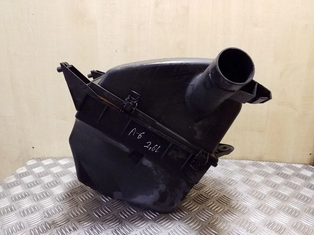 Air filter box 078133837H
