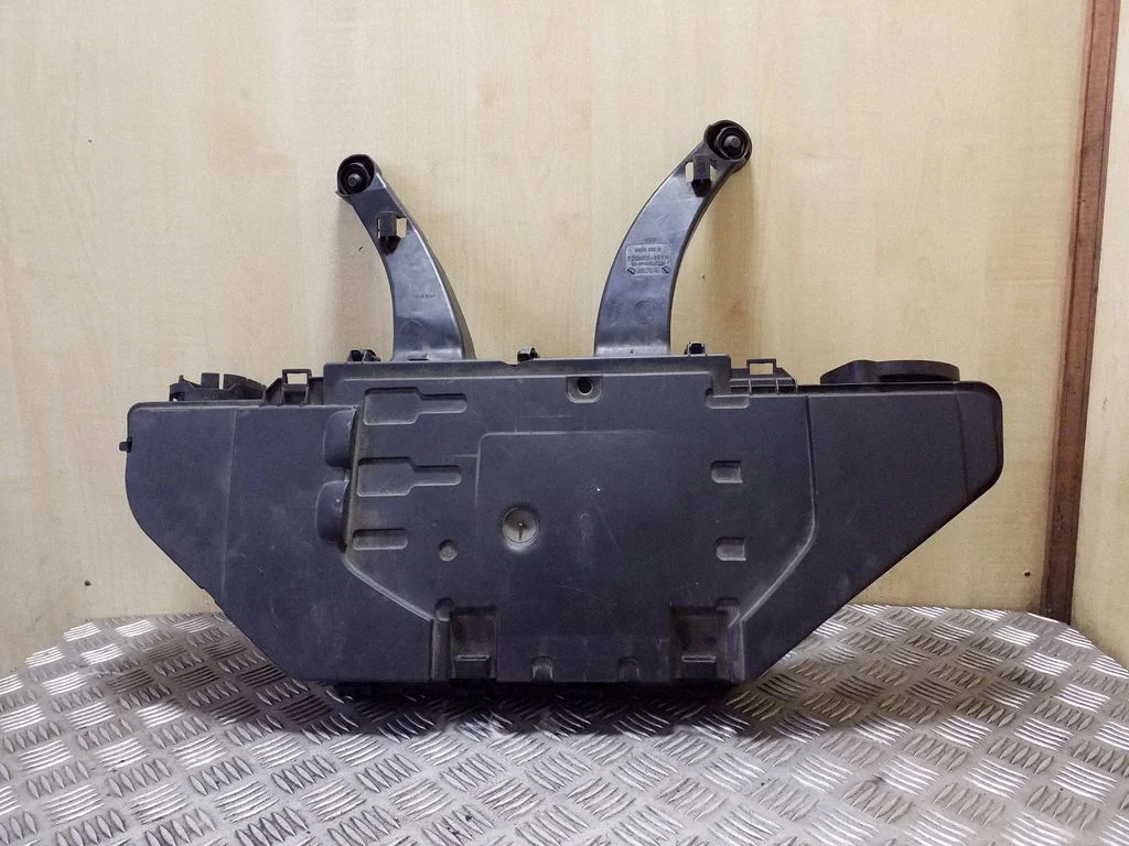 Air filter box 13717798340