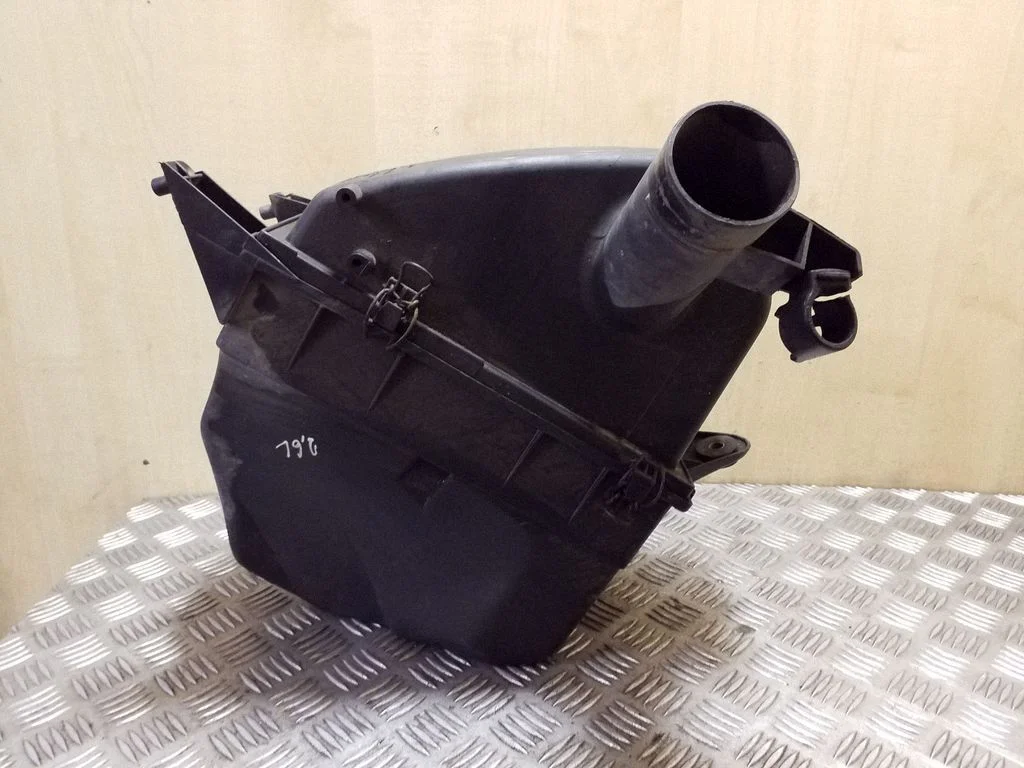 Õhufiltri korpus 078133837AD
