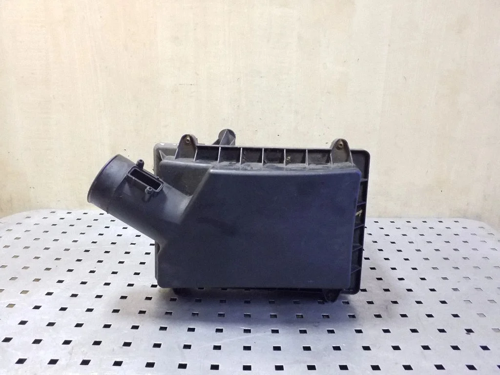 Air filter box 6G929600BF