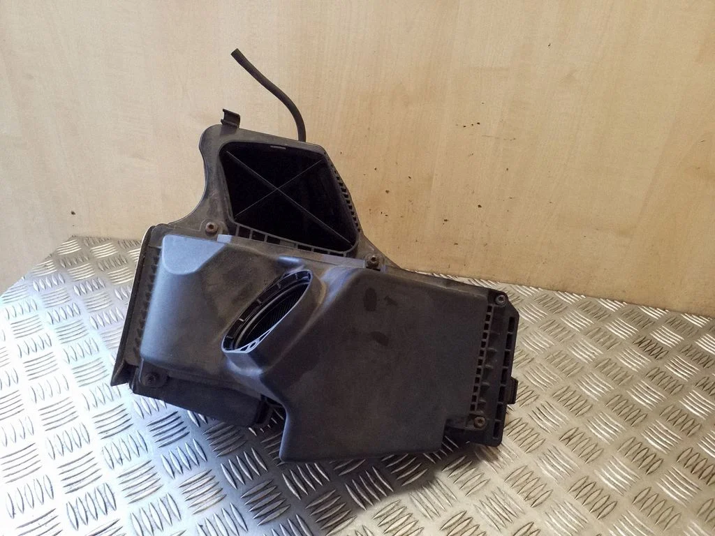 Air filter box 8K0133837BF
