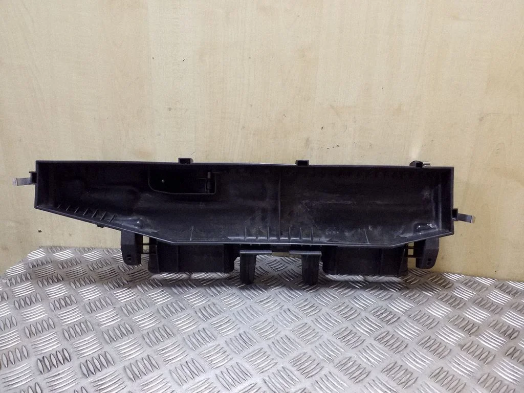 Air filter box 13713428485