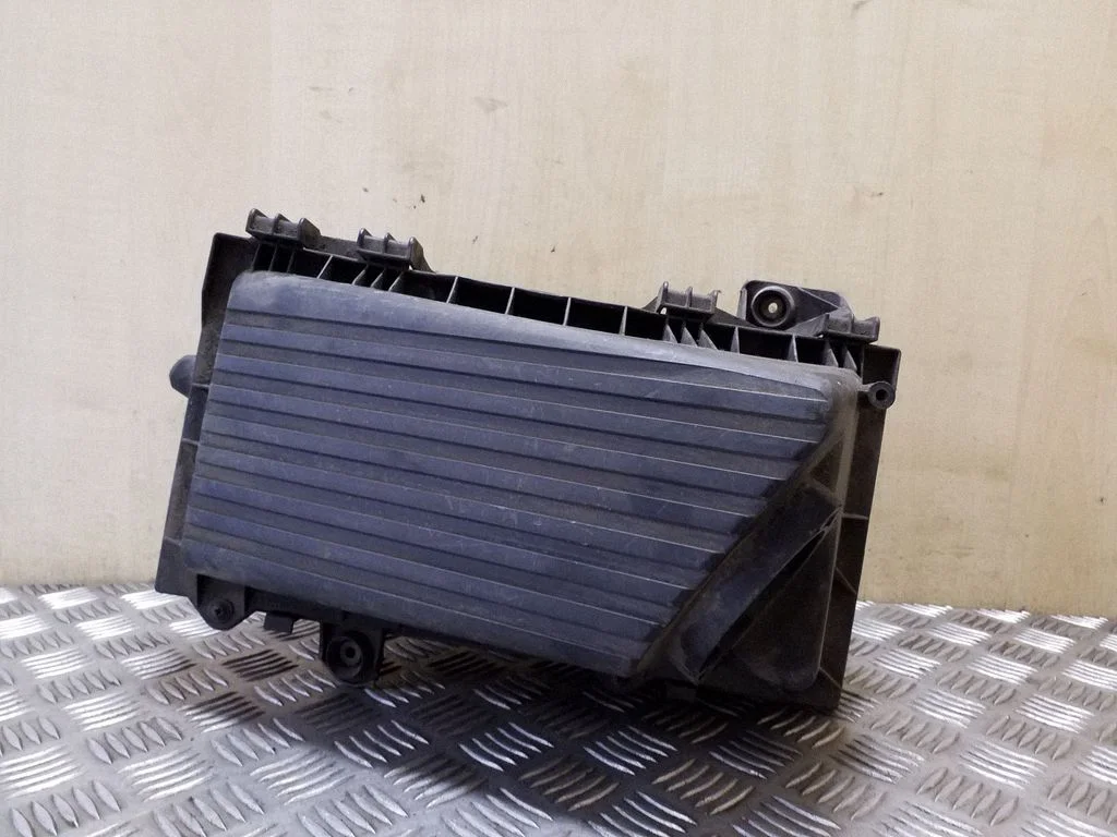 Air filter box 1J0129607AE