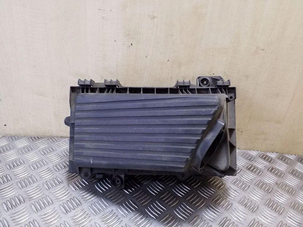Air filter box 1J0129607AE