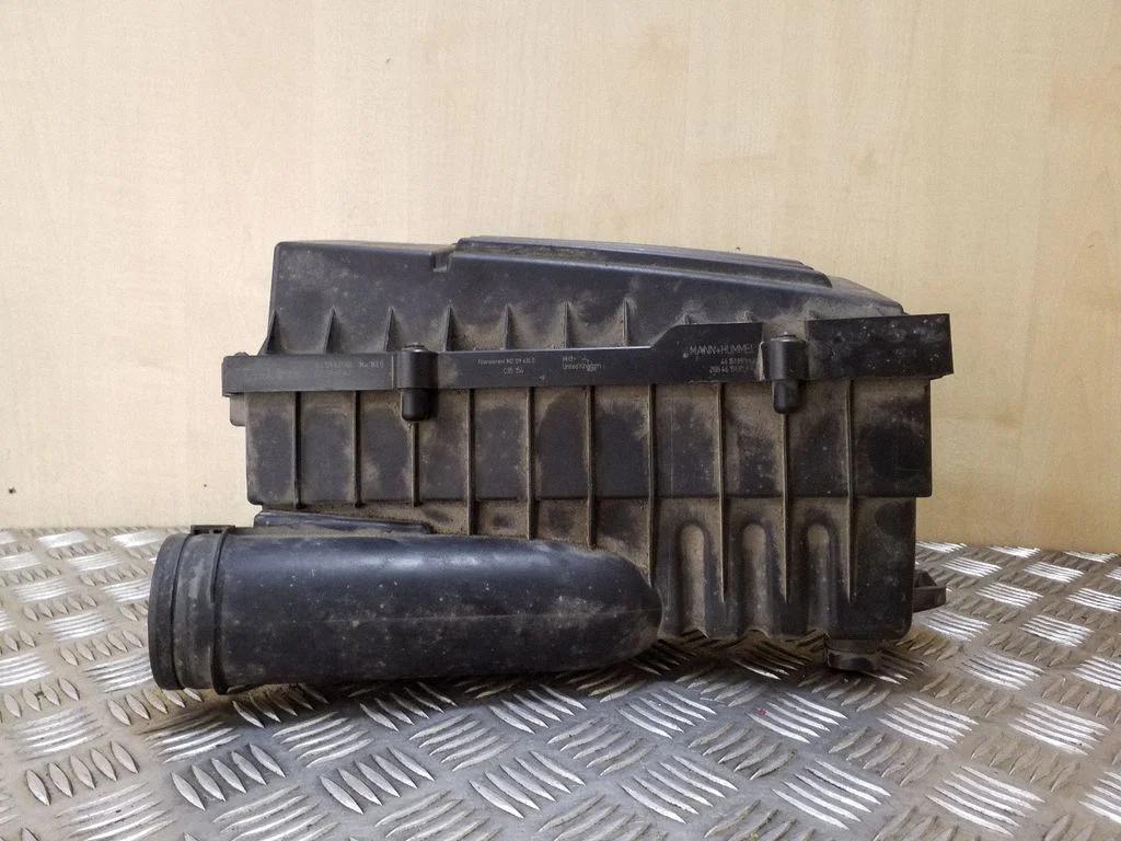 Air filter box 3C0129607AD