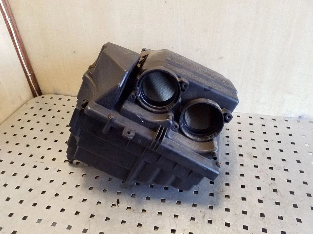 Air filter box PHB500182