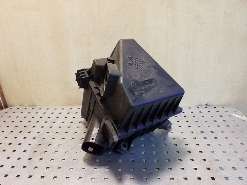 Air filter box 6Q0129601AR