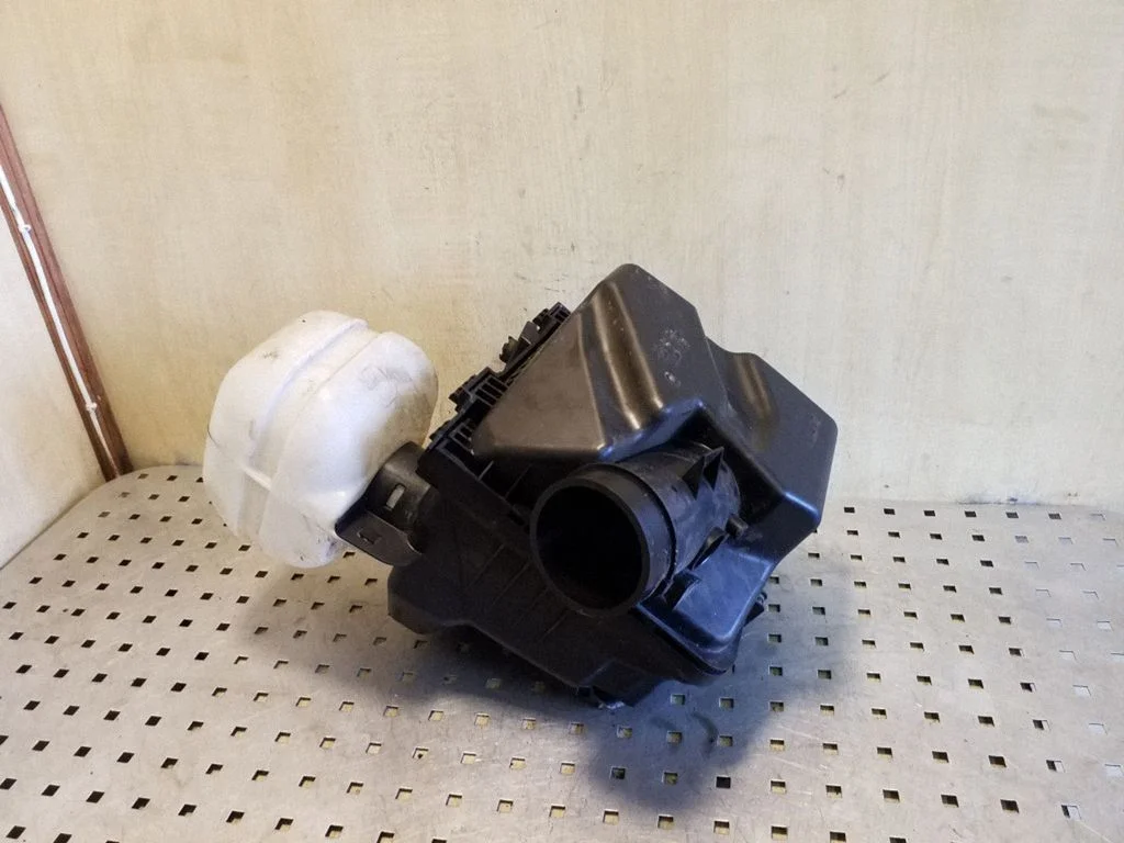 Õhufiltri korpus – Subaru Outback (2009-2014)