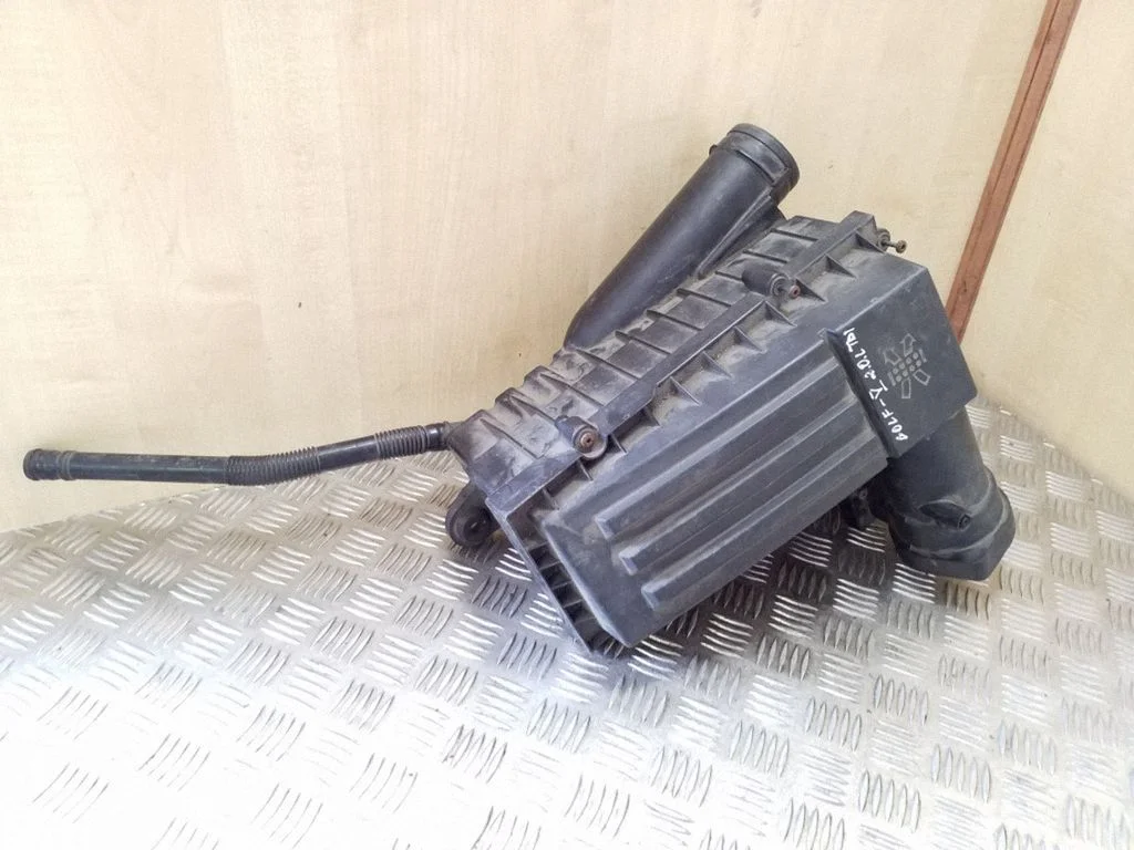 Air filter box 3C0129607AP