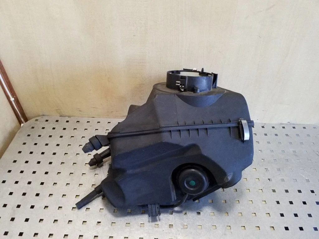 Air filter box 4F0133837BB