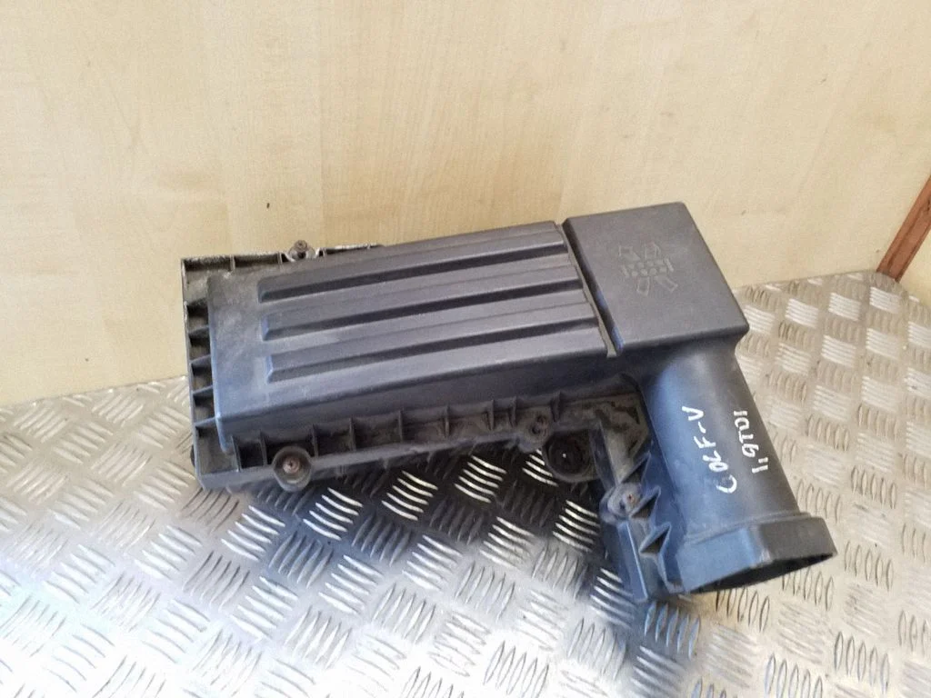 Air filter box 1K0129607R