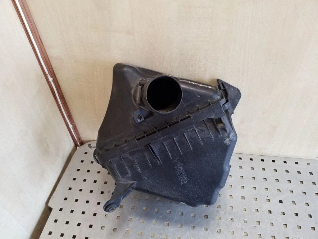Air filter box 1770127180