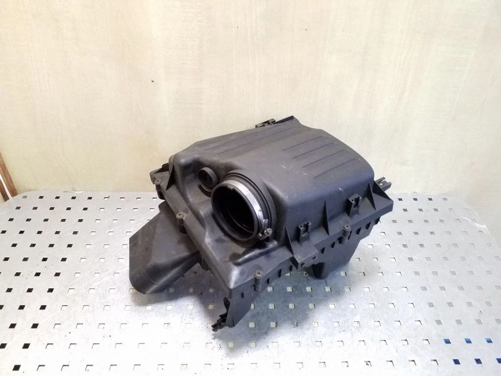 Air filter box 55560889