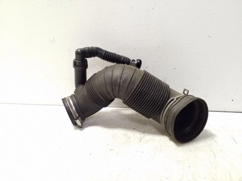 Air intake duct part 3C0129654P