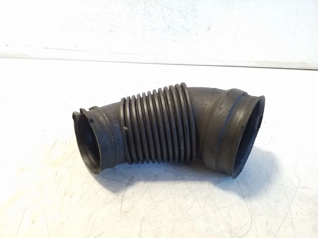 Air intake duct part 4F0129615D