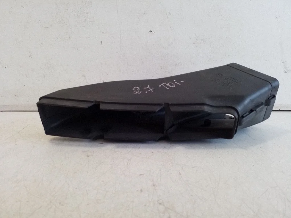 Air intake duct part 4F0129618J
