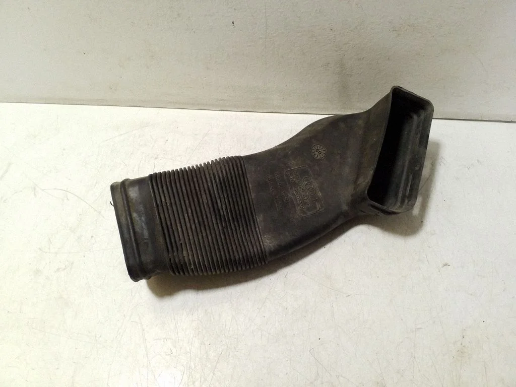 Air intake duct part 8D0129617E