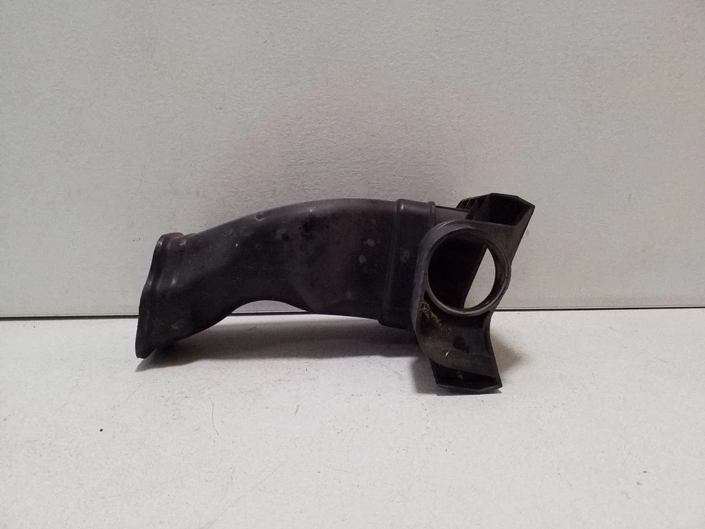 Air intake duct part – Volvo XC60 (2017-)