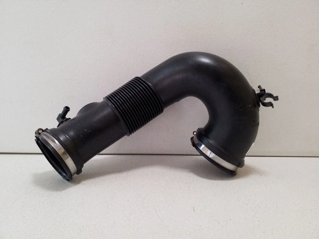 Air intake duct part 06L129616C