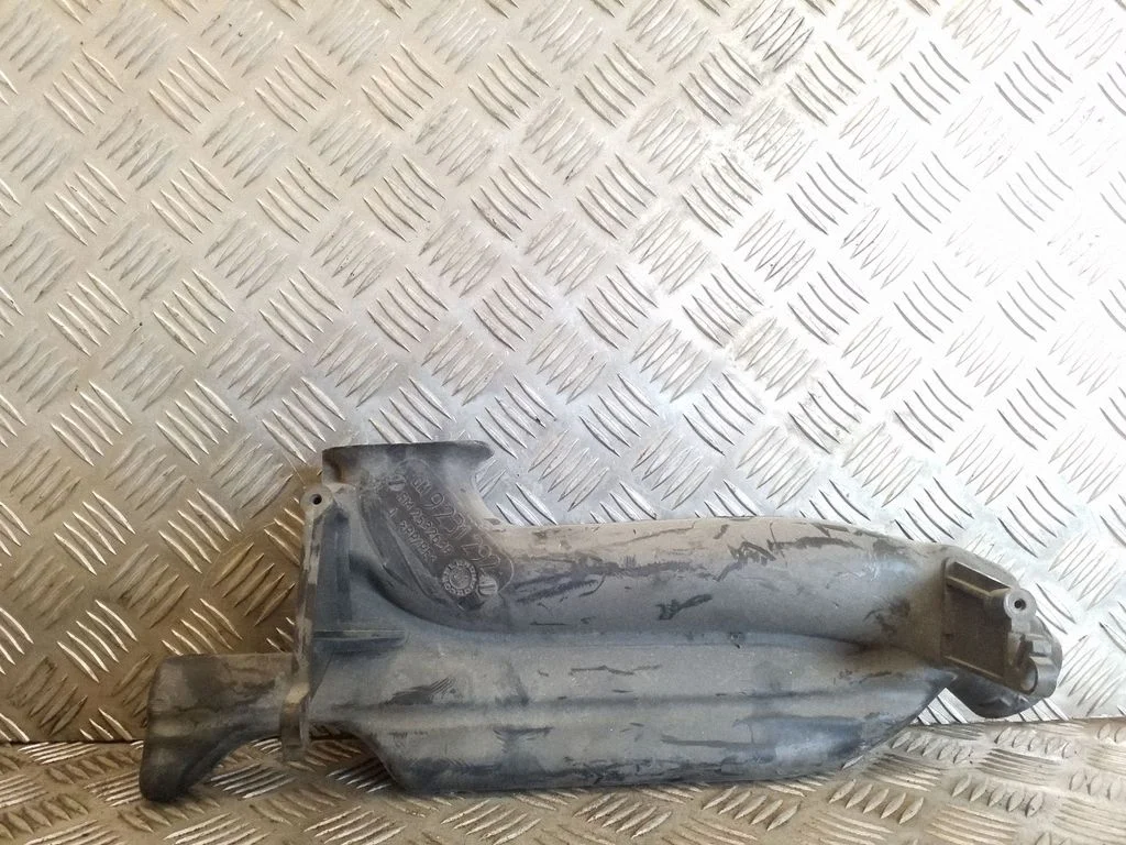 Air intake duct part 9231292