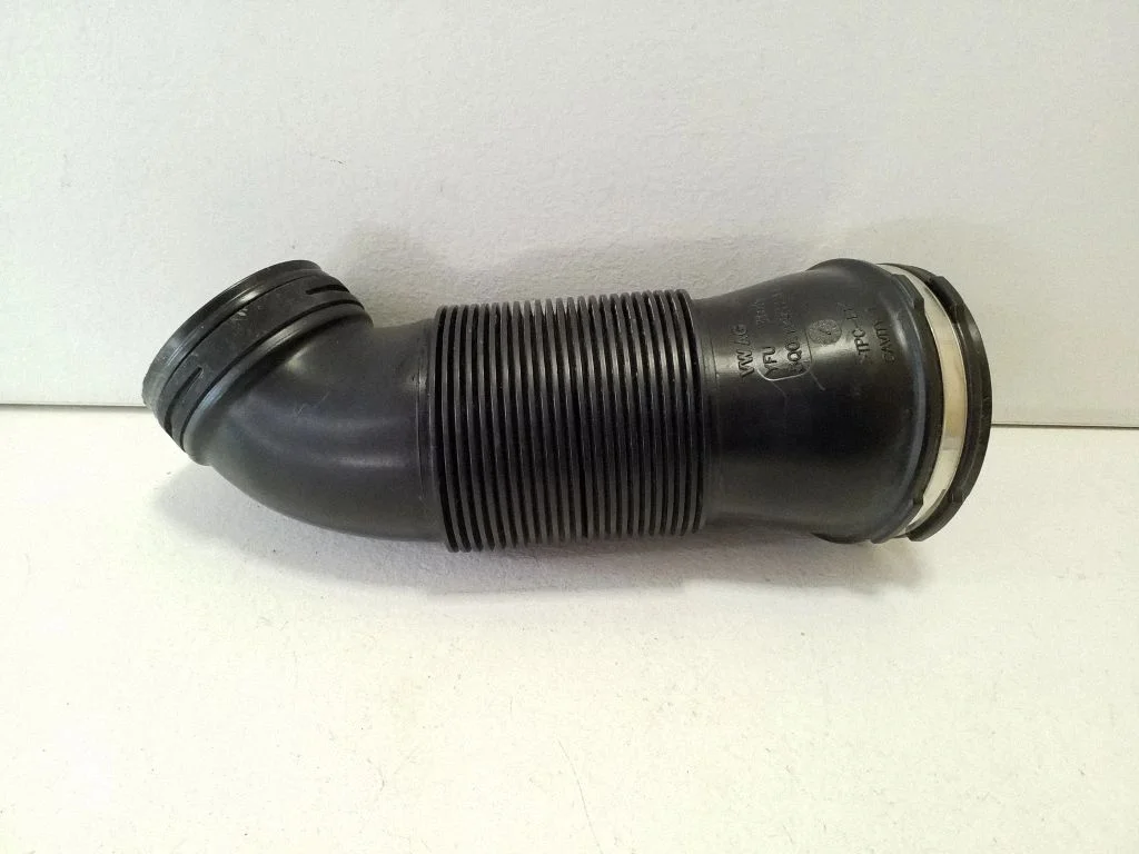 Air intake duct part 5Q0129684E