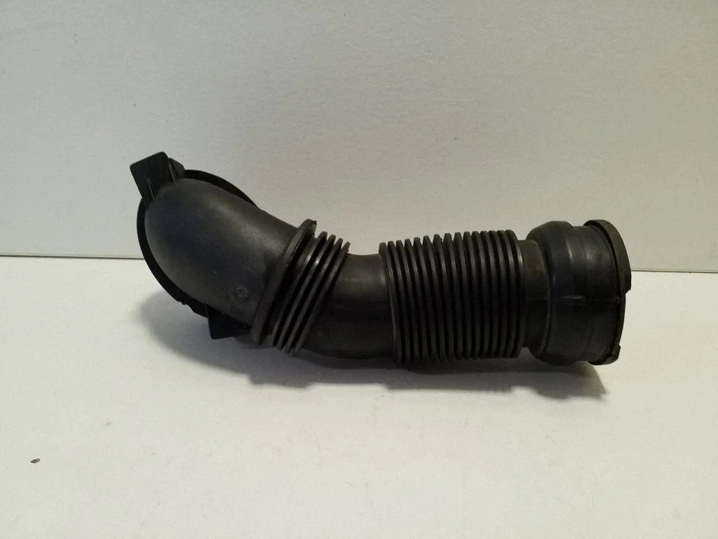 Air intake duct part 06F129627G