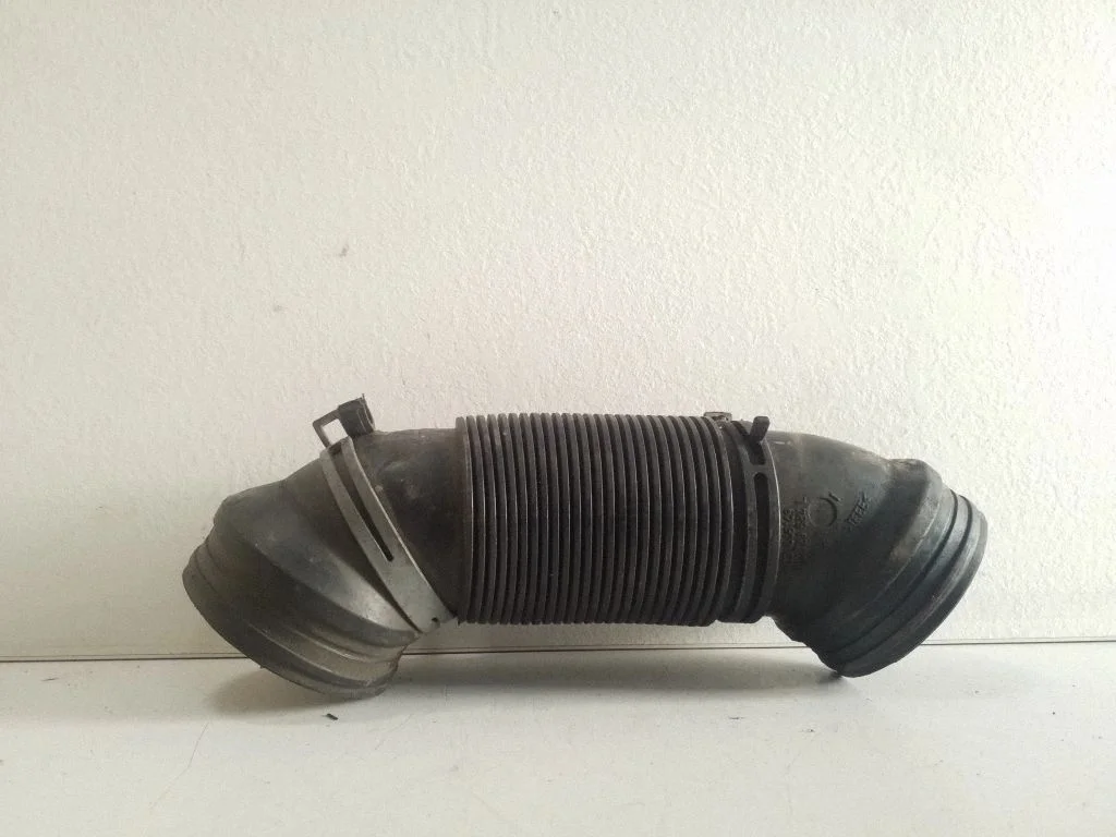 Õhuvõtukanali osa (-d) 1K0129684