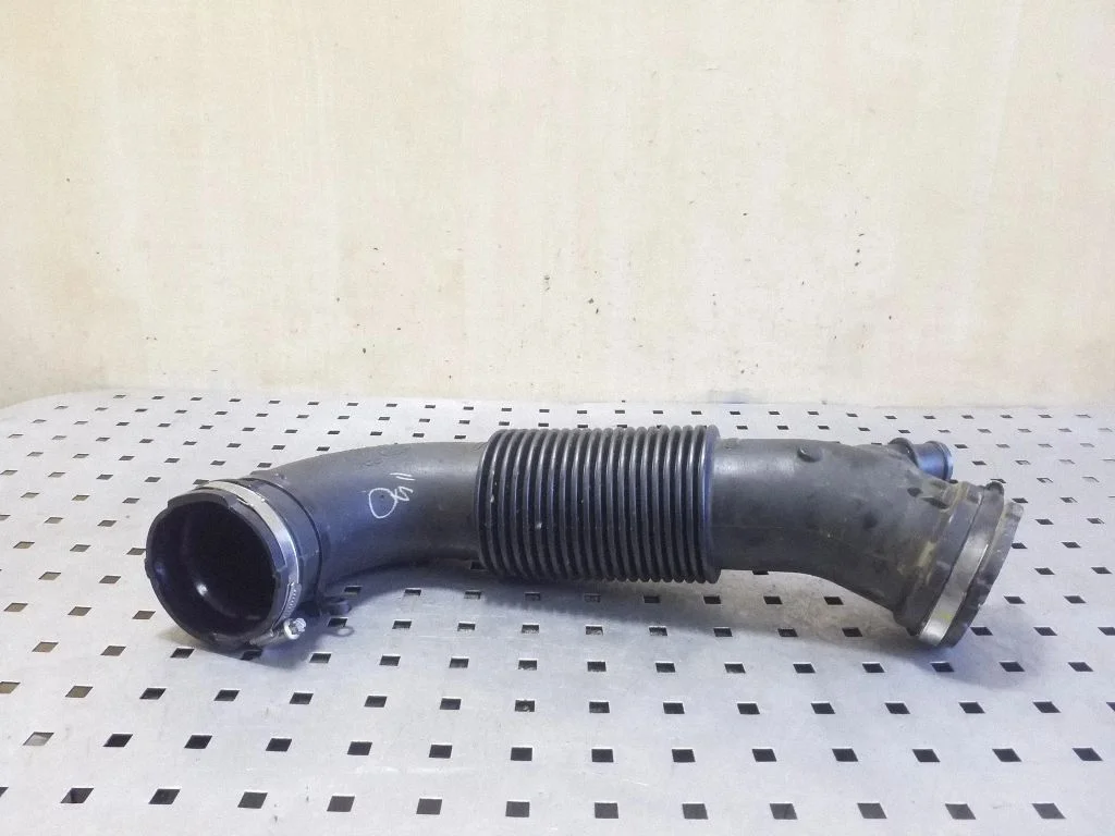 Air intake duct part CPLA9C619AA