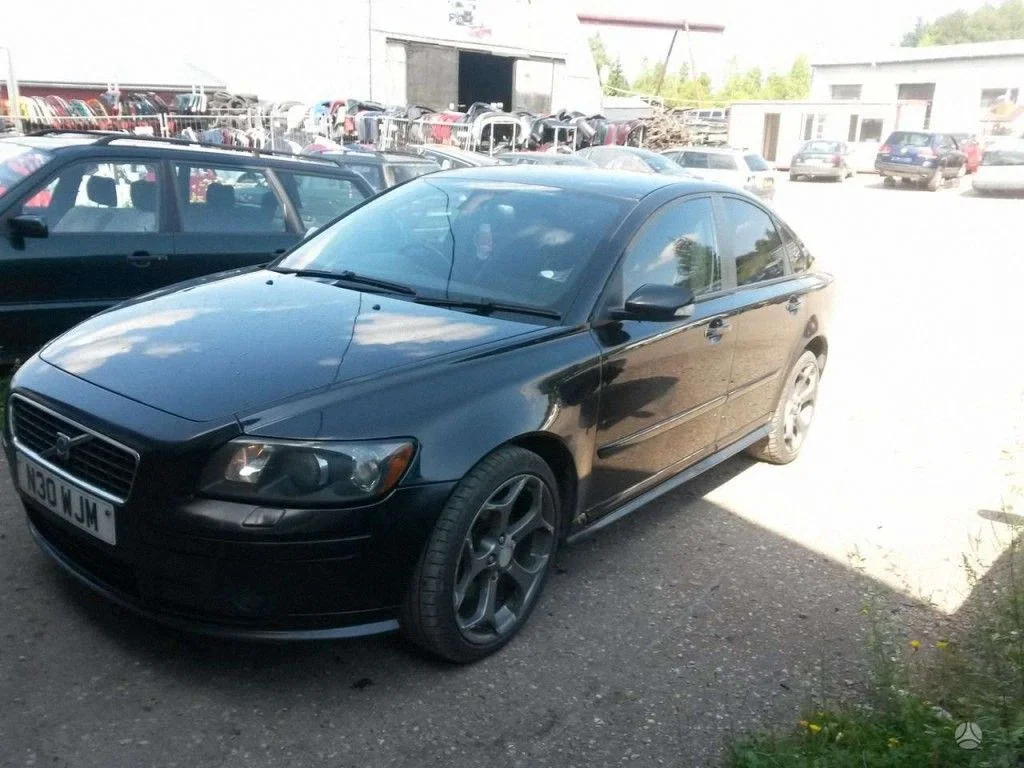 Volvo S40, V40