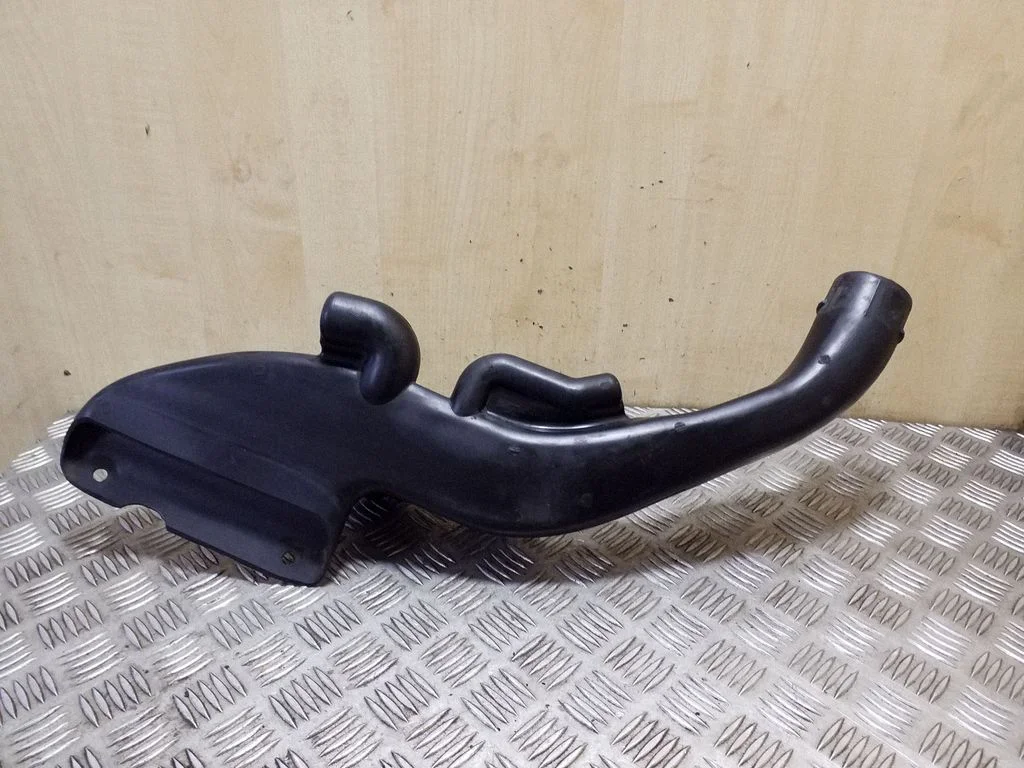 Õhuvõtukanali osa (-d) 1082910S01