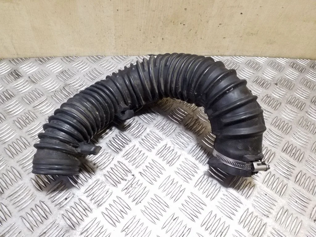 Air intake duct part 8200806067