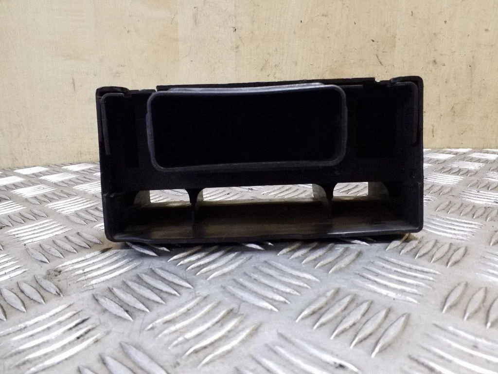 Õhuvõtukanali osa (-d) 1T0805971