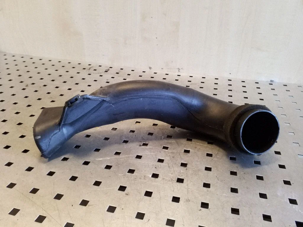 Air intake duct part 177510N010
