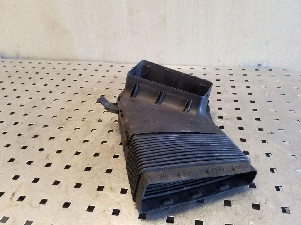 Air intake duct part 8E0129617