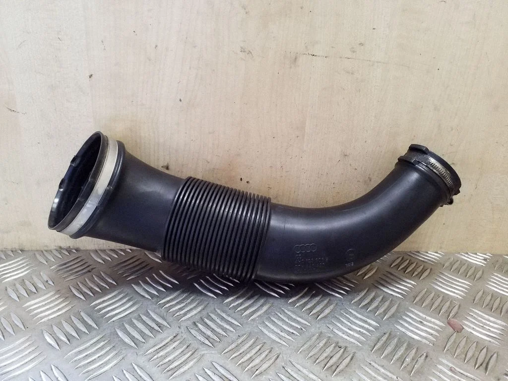 Air intake duct part 4H0129606B – Audi A8 S8 D4 4H (2010-2016)