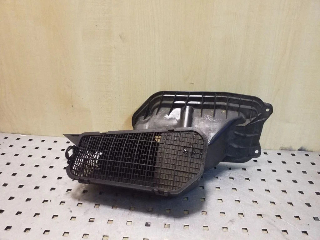 Air intake duct part 4G2819904