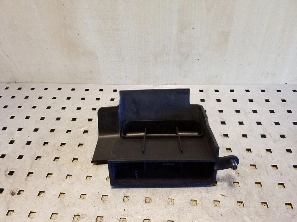 Air intake duct part 282133W000