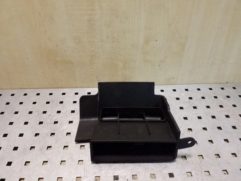 Air intake duct part 282133W000