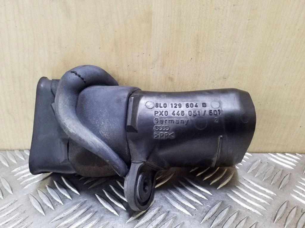 Air intake duct part 8L0129604B