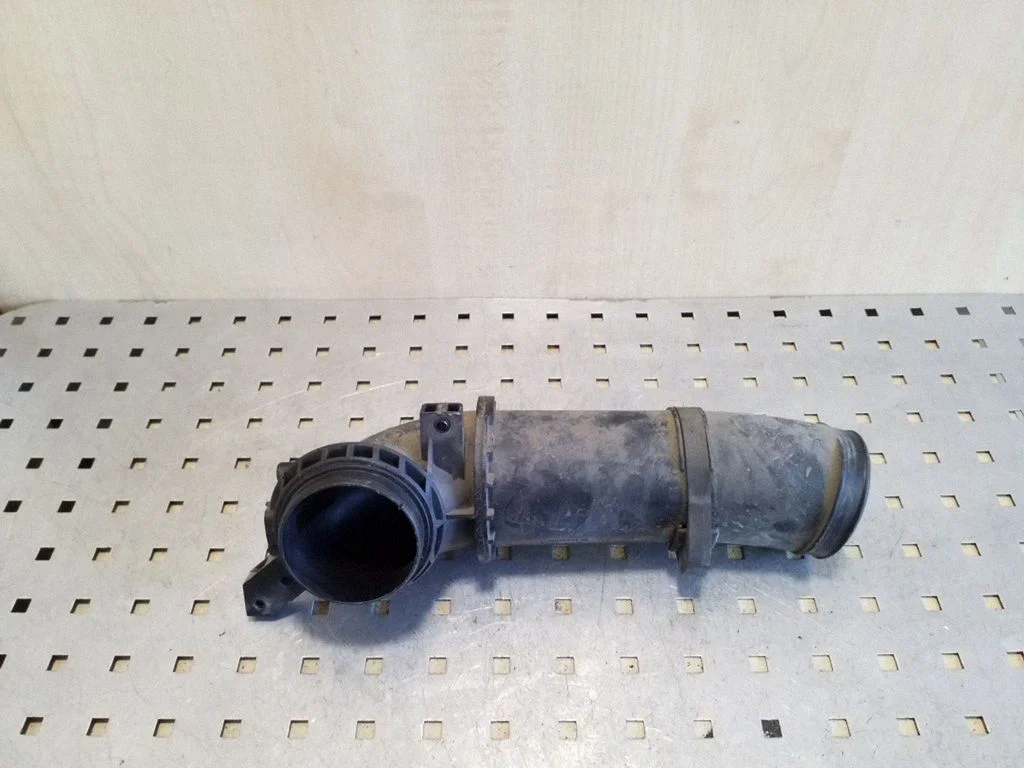 Air intake duct part 76894844